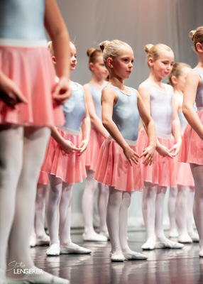 255_Ballett_Weiss_FotoLengerer