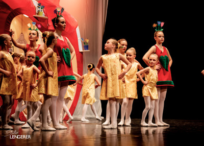 472_Ballett_Weiss_FotoLengerer