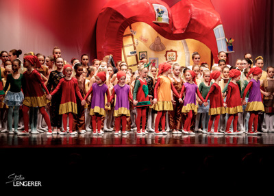 695_Ballett_Weiss_FotoLengerer